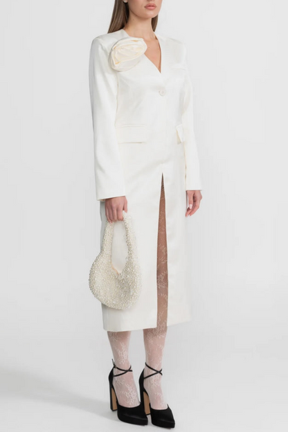 Gracefully Styled Coat for Any Occasion