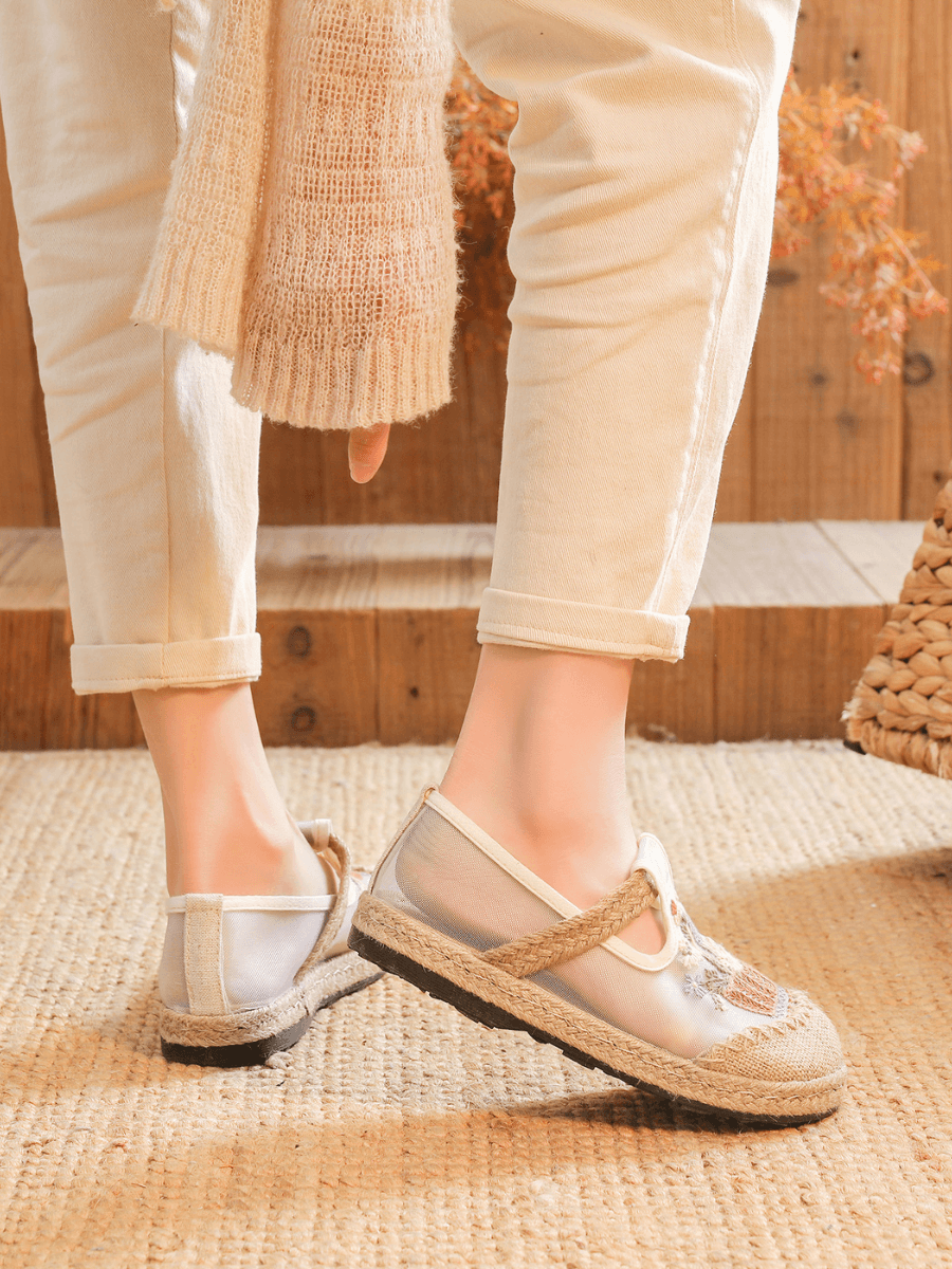 Beautifully Finished Garment in a Timeless Design