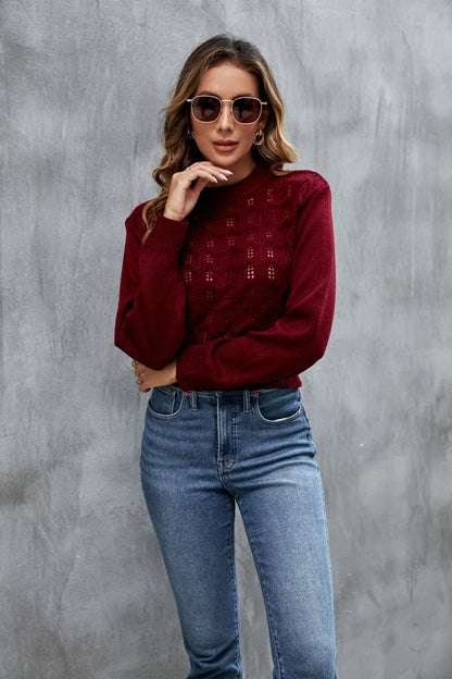 Effortlessly Elegant Sweater with a Timeless Design