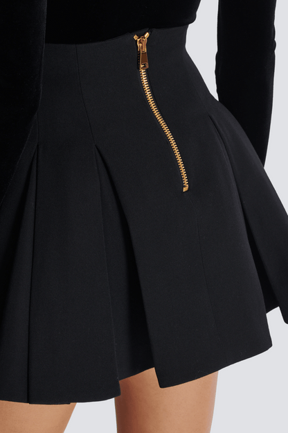 Polished Garment with an Effortless Classic Look