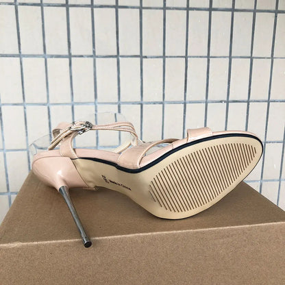 Beautifully Crafted Sandals in a Classic Style
