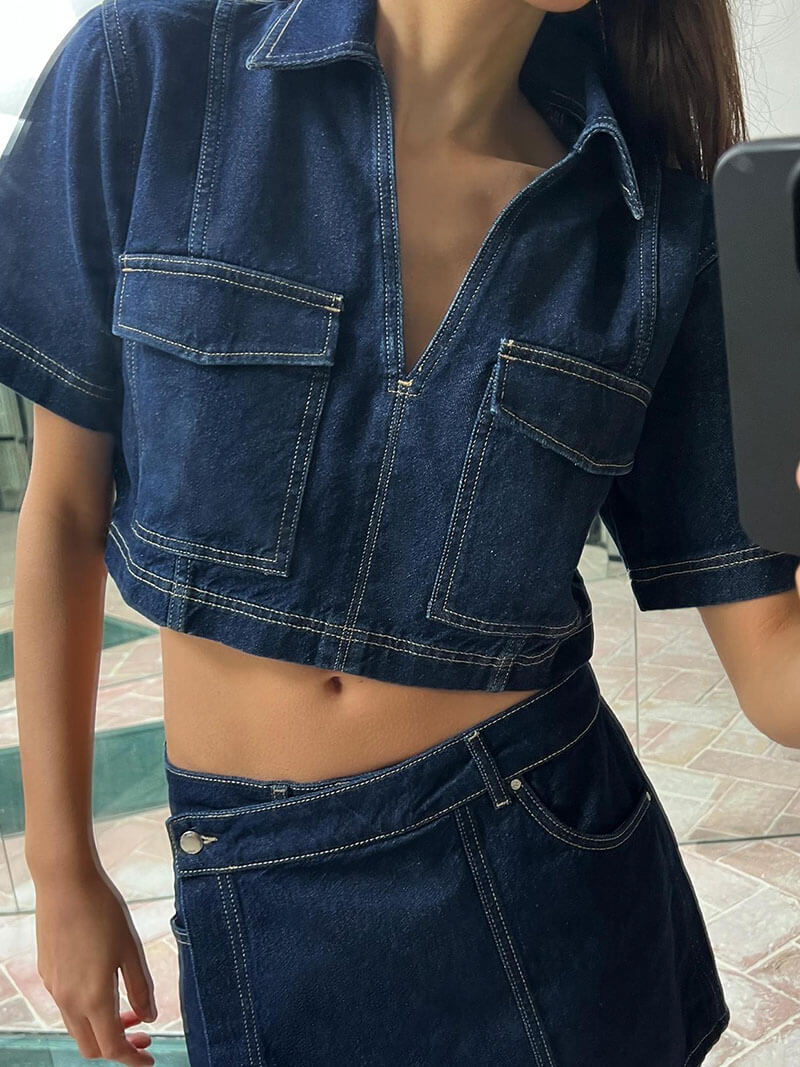 Beautifully Finished Top in a Timeless Design