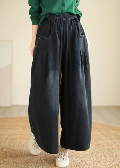 Beautifully Finished Pants in a Timeless Design