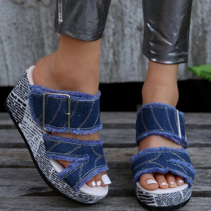 Elegantly Styled Shoes for Everyday Wear