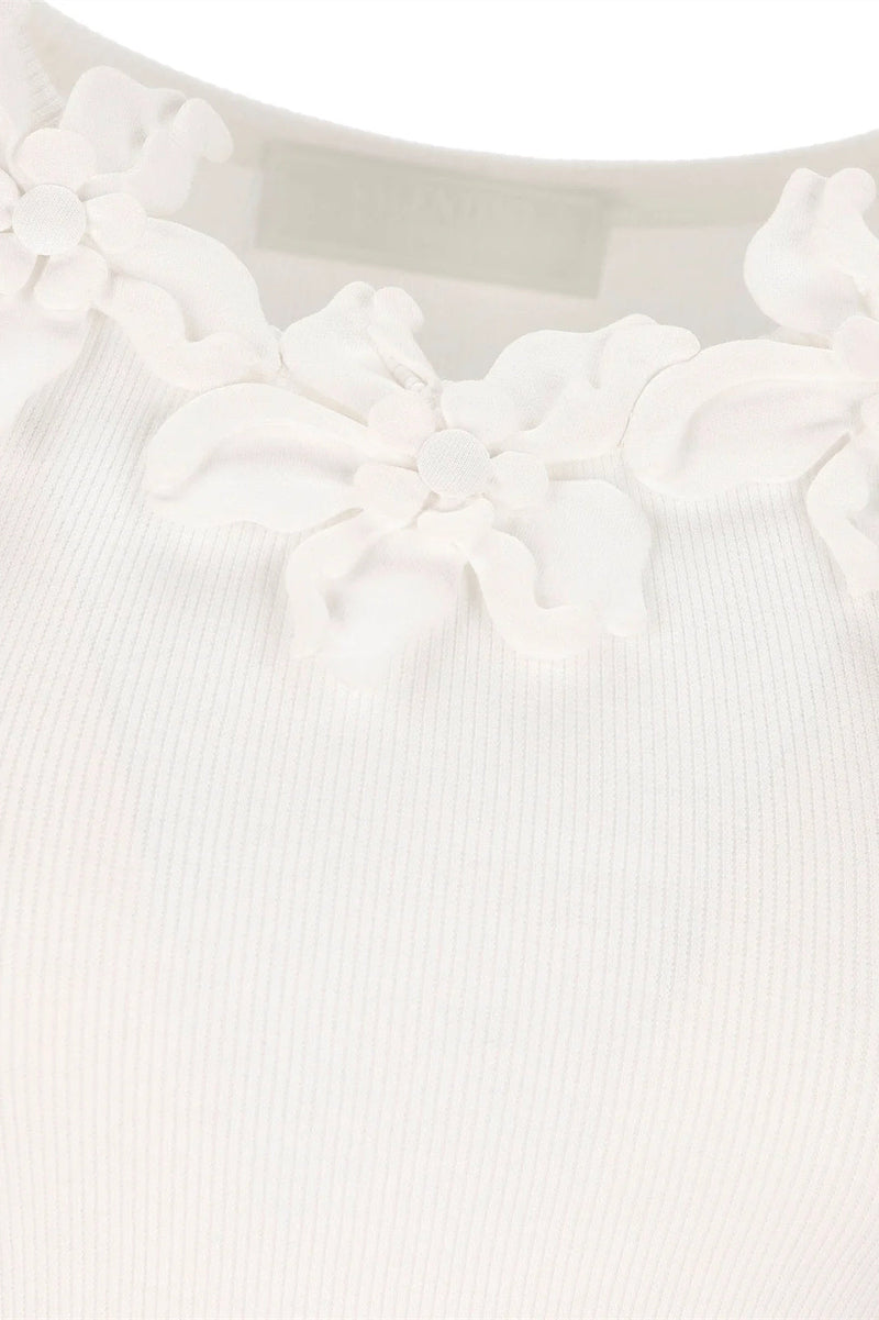 Beautifully Balanced Top with Timeless Character