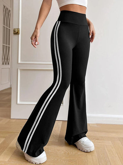 A Vintage Style Pants with Delicate Timeless Details
