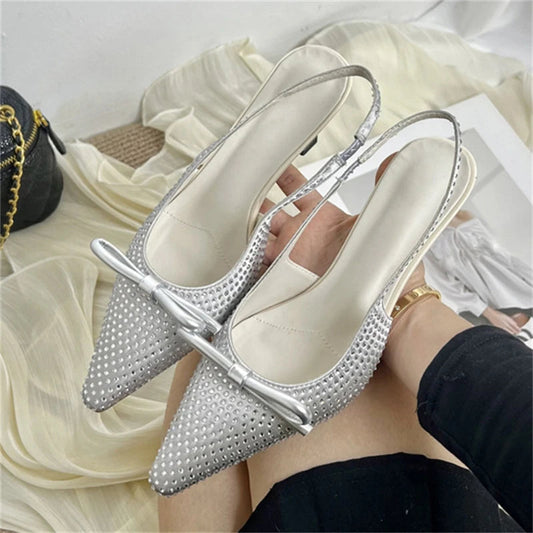 Well Tailored Heels with a Graceful Silhouette
