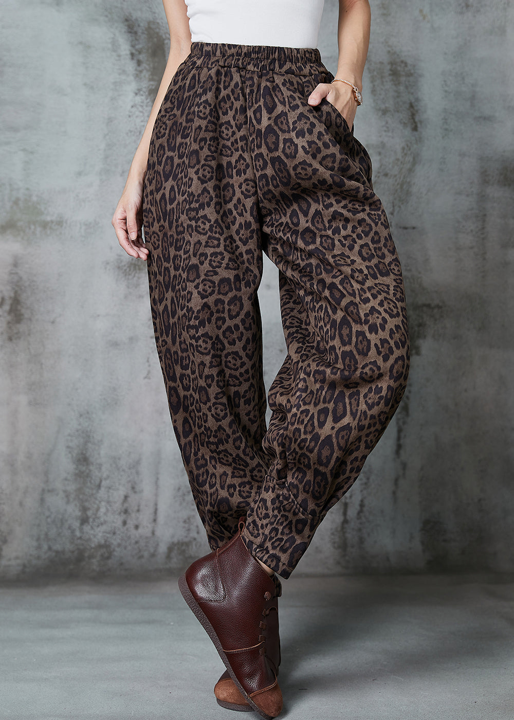 Sophisticated Pants with a Clean Classic Look