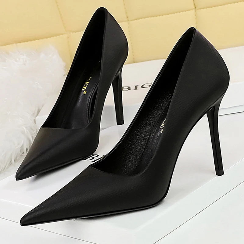 Vintage Inspired Heels with a Contemporary Edge
