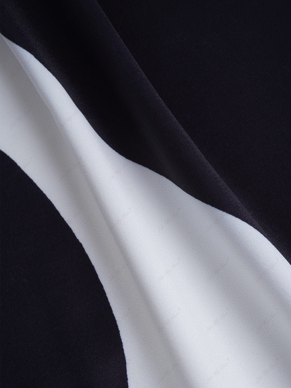 Classic Vintage Pants with a Flattering Fit