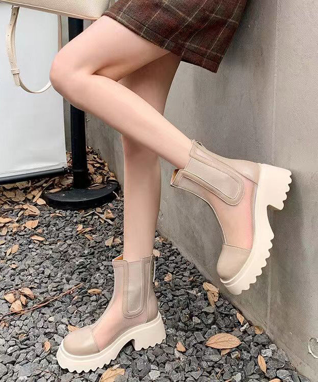 Polished Boots with an Effortless Classic Look