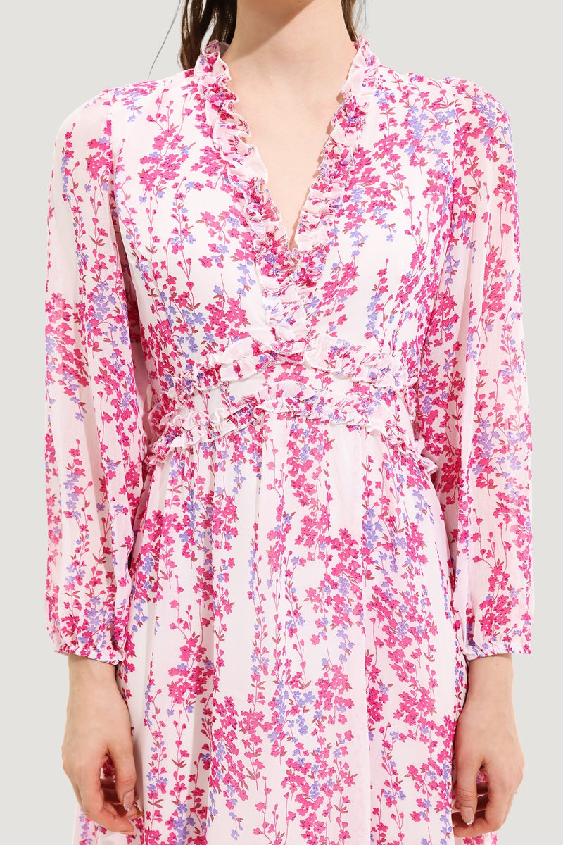 Beautifully Crafted Dress in a Classic Style