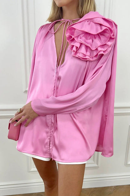 Sophisticated Blouse with a Clean Classic Look