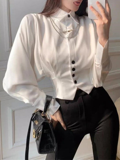 Beautifully Finished Blouse in a Timeless Design