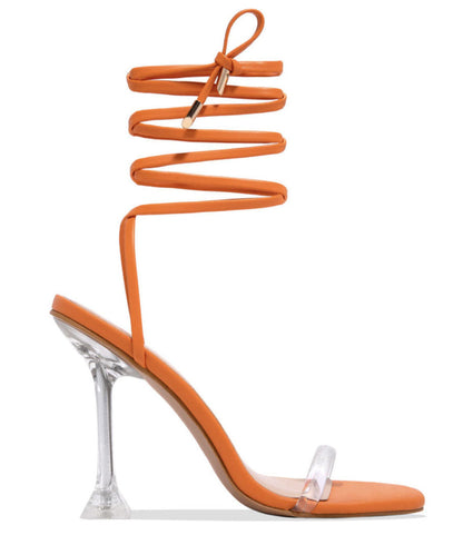 Beautifully Finished Heels in a Timeless Design