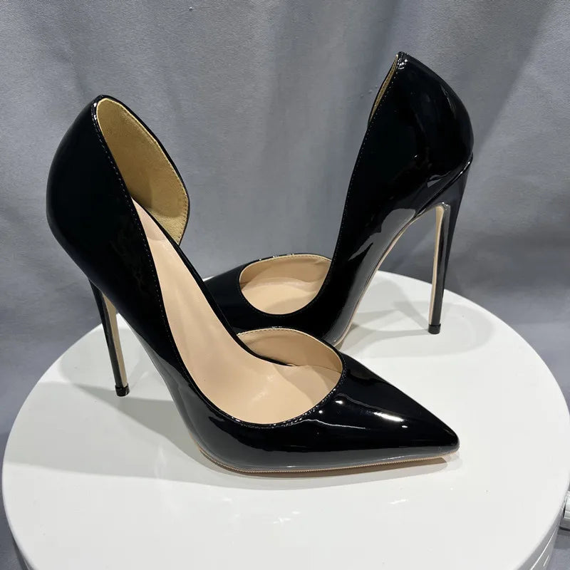 Elegantly Styled Shoes for Everyday Wear