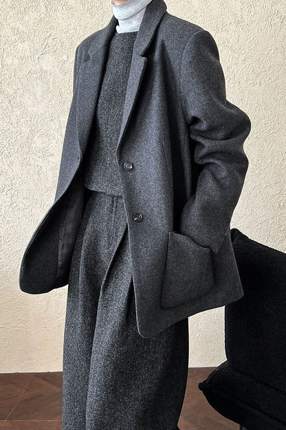Gracefully Styled Garment for Any Occasion