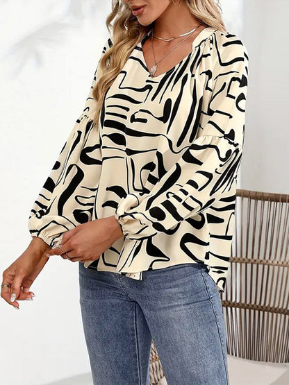 Beautifully Crafted T-Shirt in a Classic Style