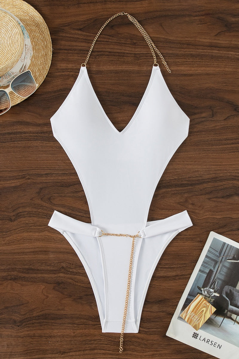 Well Tailored Garment with a Graceful Silhouette