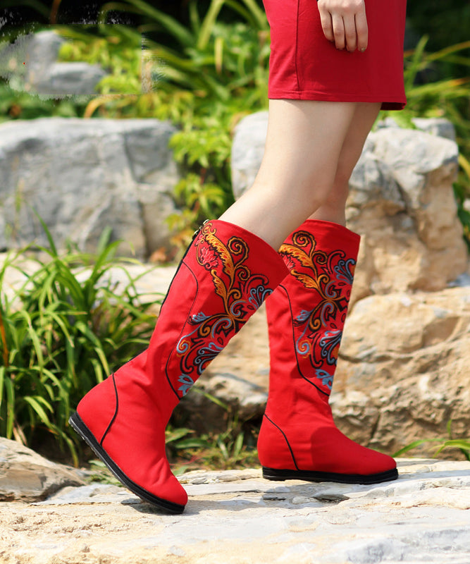 Elegantly Styled Boots for Everyday Wear
