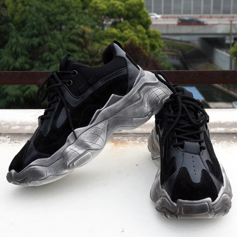 Beautifully Crafted Sneakers in a Classic Style