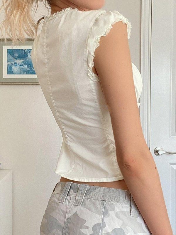 Classic Vintage & Enduringly Stylish Blouse