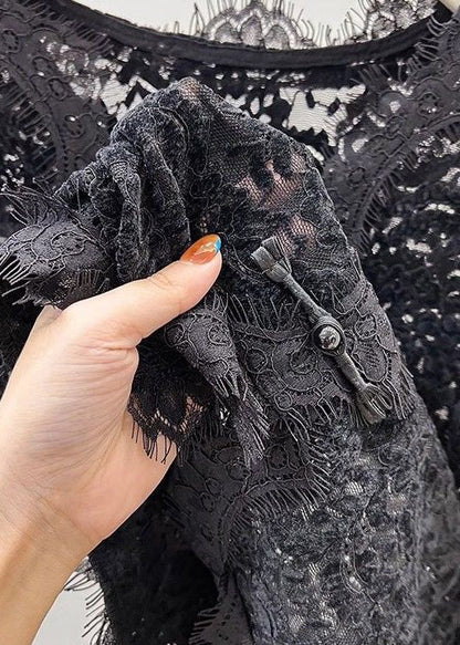A Vintage Style Top with Delicate Timeless Details