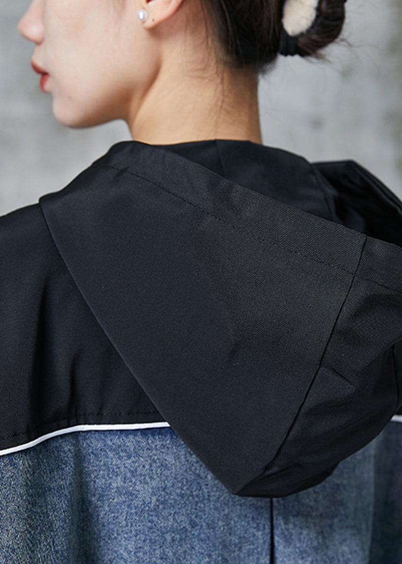 Well Tailored Coat with a Graceful Silhouette