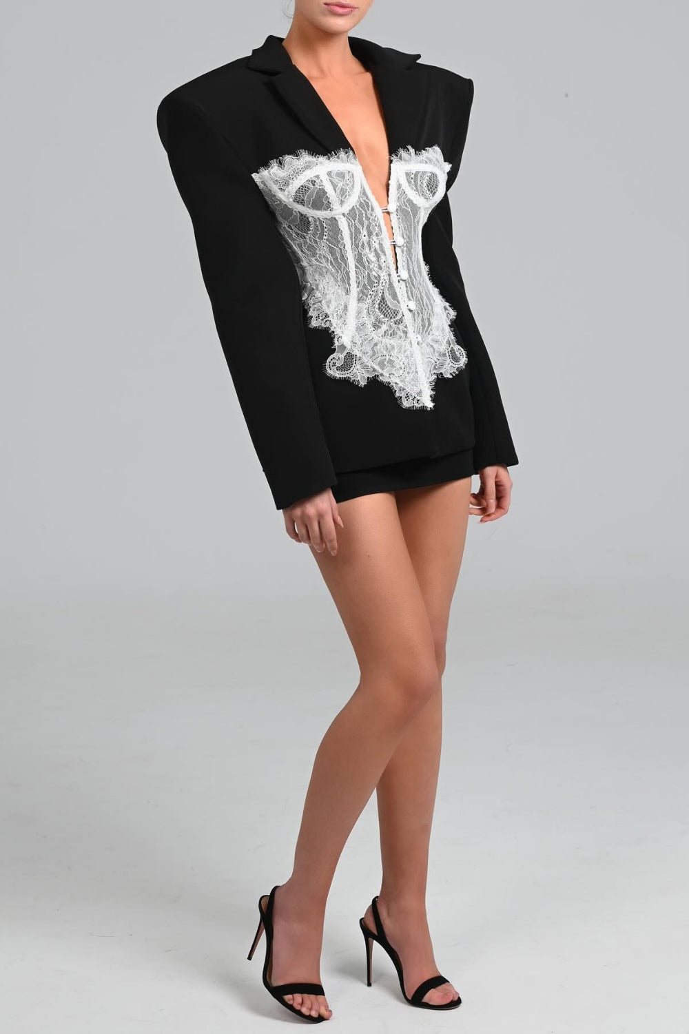 Well Tailored Garment with a Graceful Silhouette