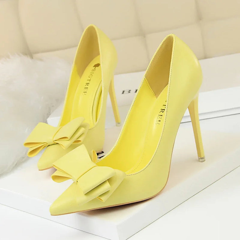 Elegantly Styled Heels for Everyday Wear