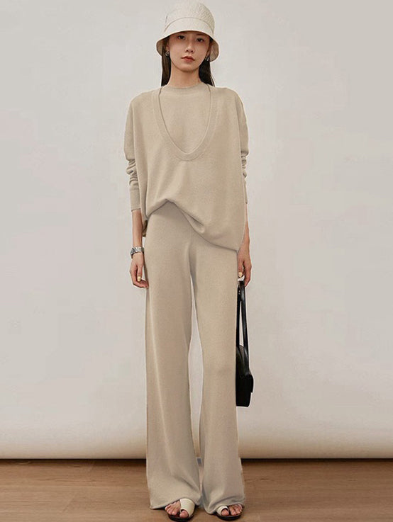 Gracefully Styled Sweater for Any Occasion