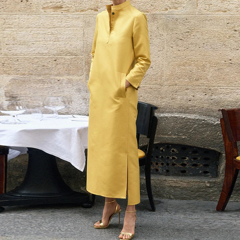 Beautifully Finished Dress in a Timeless Design