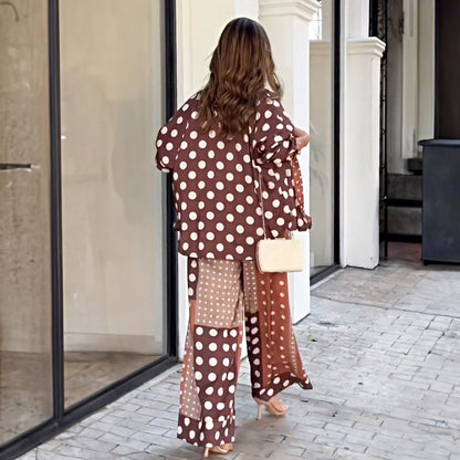 Classic Vintage Pants with a Flattering Fit