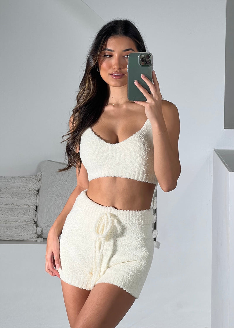 Gracefully Styled Garment for Any Occasion