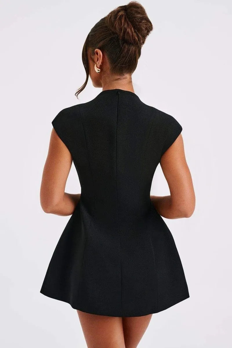 Classic Vintage Dress with a Flattering Fit