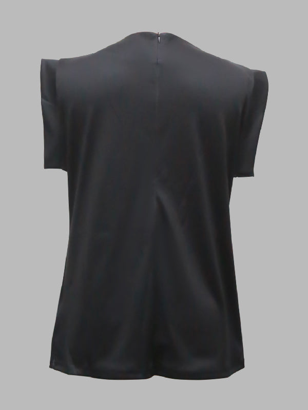 Beautifully Finished T-Shirt in a Timeless Design