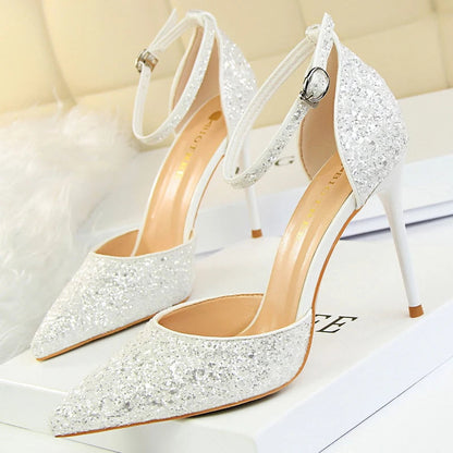 A Vintage Style Heels with Delicate Timeless Details