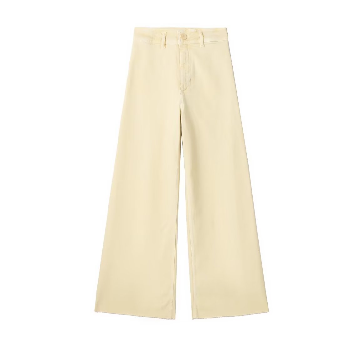 Beautifully Finished Trousers in a Timeless Design
