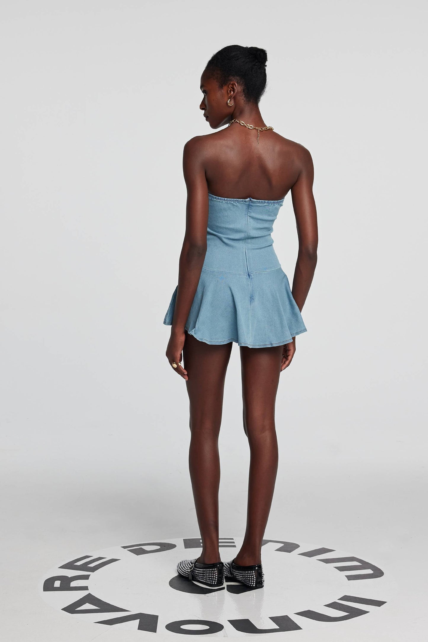 Sophisticated Dress with a Clean Classic Look