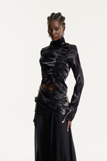 A Vintage Style Top with Delicate Timeless Details