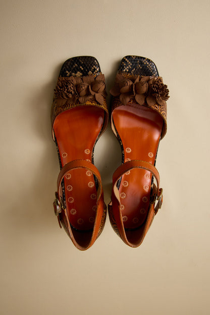 A Vintage Style Heels with Delicate Timeless Details