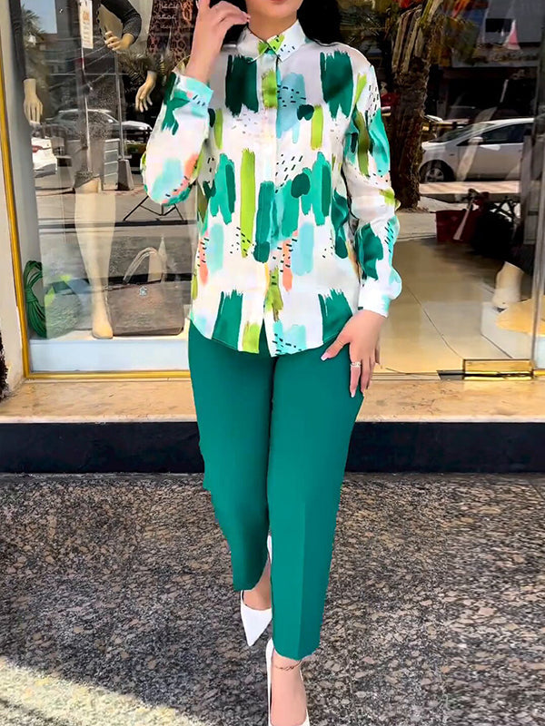 Classic Vintage & Enduringly Stylish Blouse