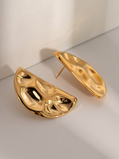 Beautifully Crafted Garment in a Classic Style