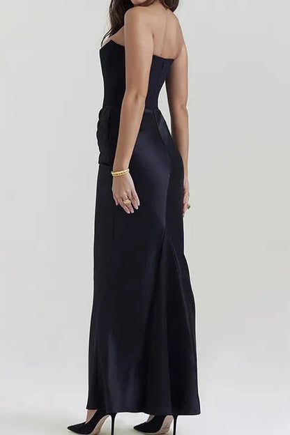 Classic Vintage Garment with a Flattering Fit