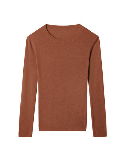 Well Tailored Sweater with a Graceful Silhouette