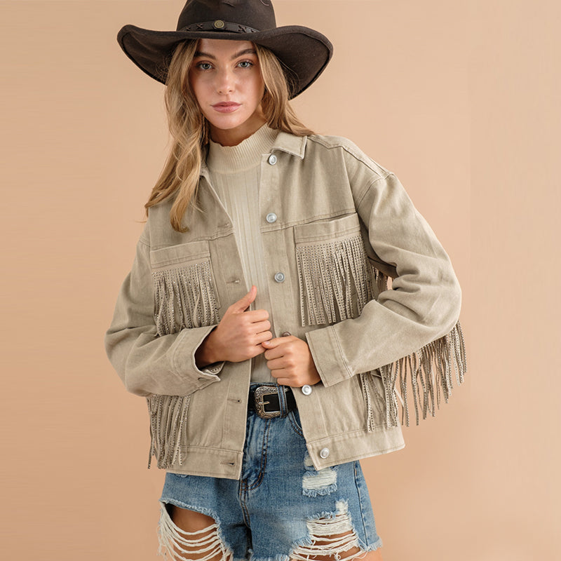 Classic Vintage Shirt with a Flattering Fit
