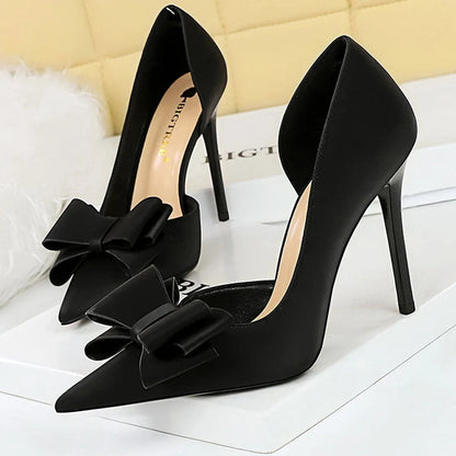 Polished Heels with an Effortless Classic Look