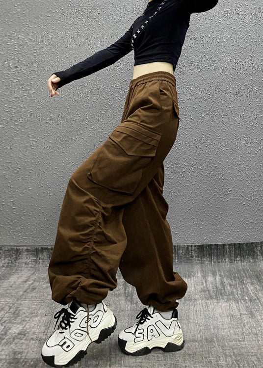 Effortlessly Elegant Pants with a Timeless Design