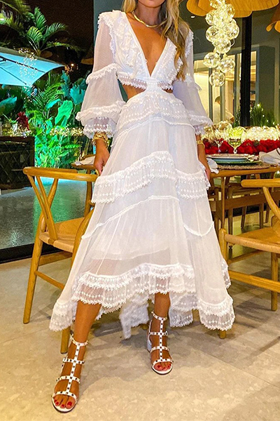 Well Tailored Dress with a Graceful Silhouette