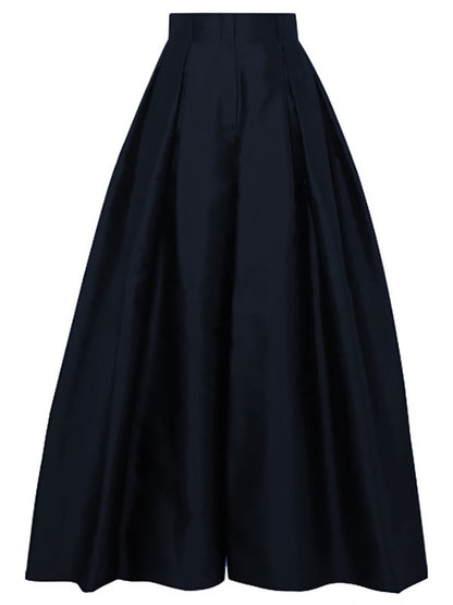 Effortlessly Elegant Pants with a Timeless Design